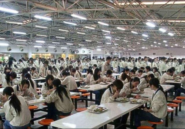 重庆白市驿汽车报废厂_白市驿钢材配送_重庆那个钢材市厂好