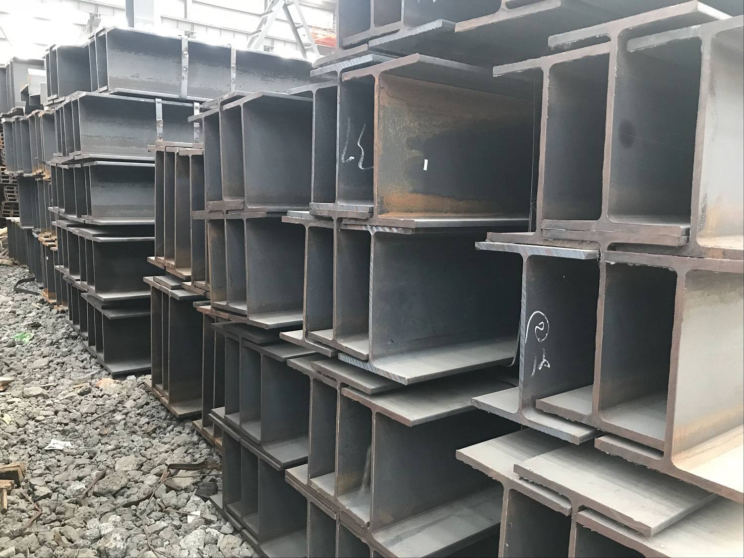 钢材分类及常用的几种型号_成品钢材分类_钢材分类 一级建造