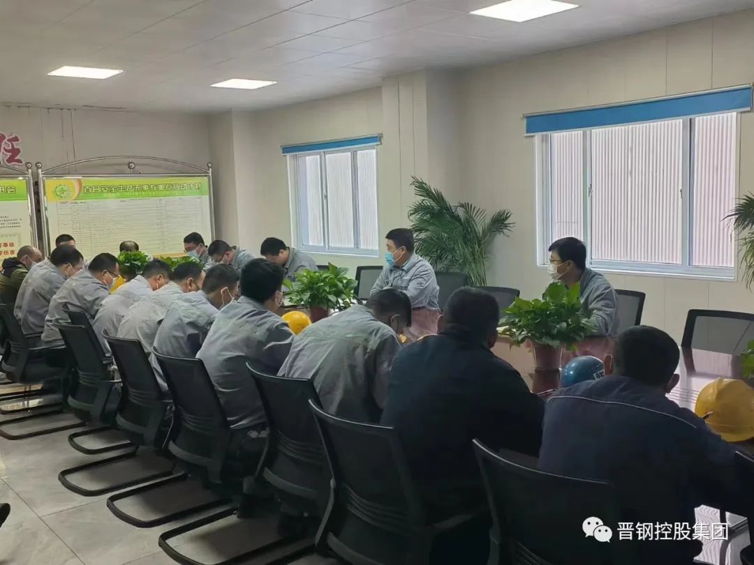 成都量力钢材市场哪家买c型钢_白城买钢材_买少量钢材