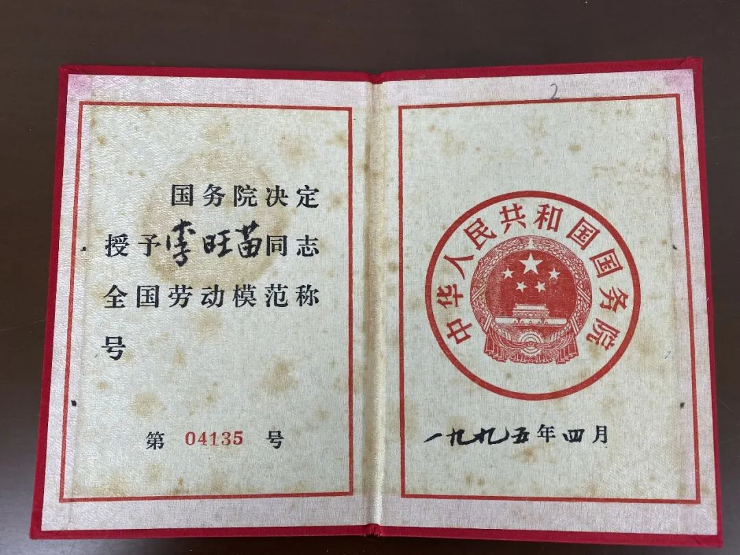 机车轮对钢材_台湾红豆饼车轮饼机_车轮饼机怎么清洗