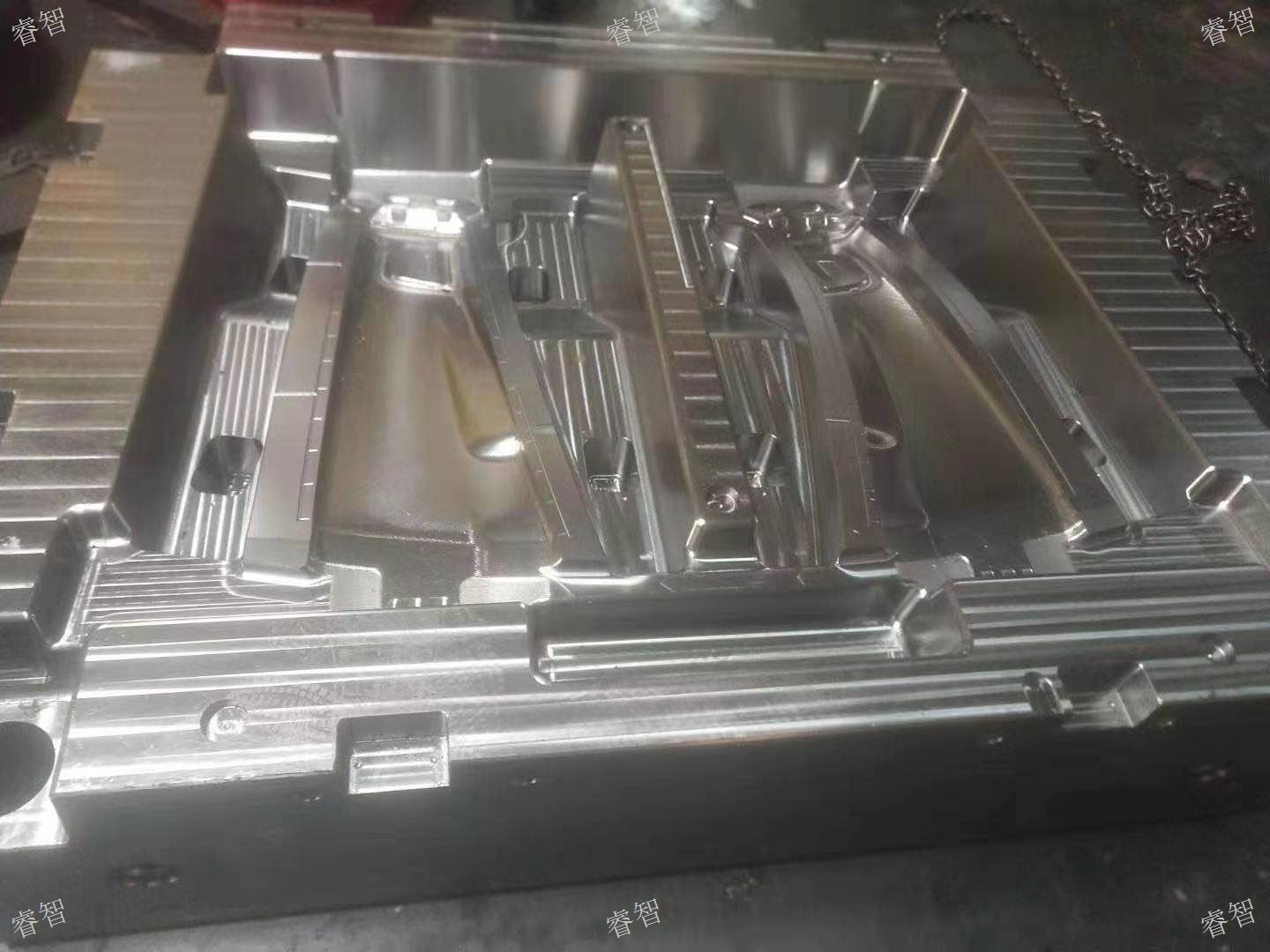 切割钢材作业需要戴护目镜吗_切割钢材用什么工具最快_钢材切割