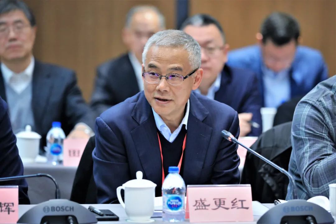 钢材复合板材料缺点_复合钢材_钢材复合板是什么材料