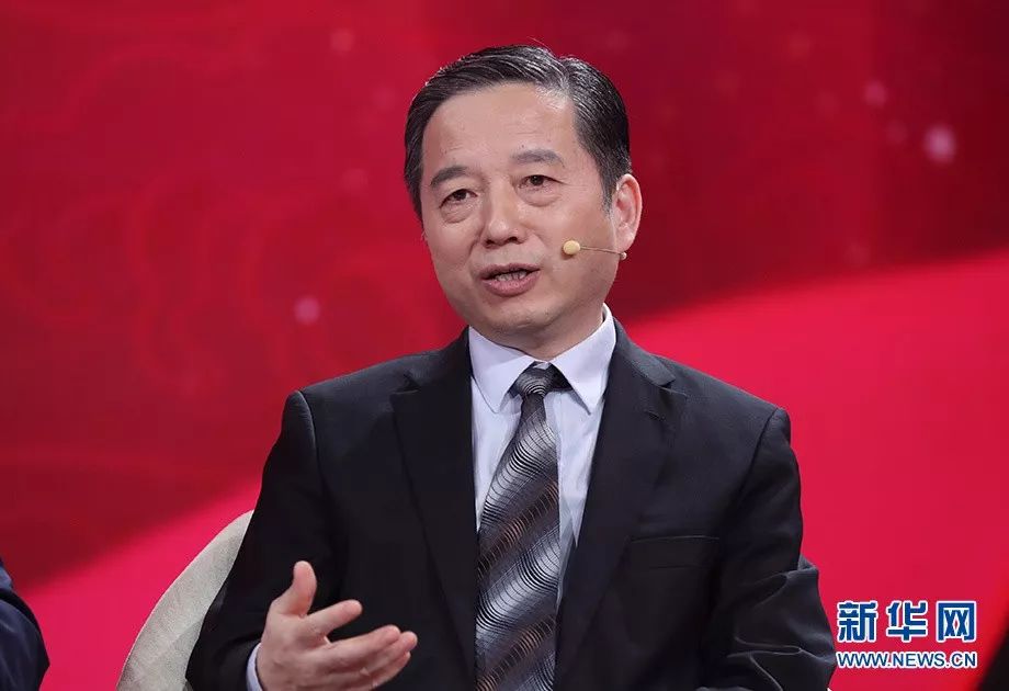 高铁用钢材采购哪个公司_高铁钢材供应商_高铁钢铁供应商