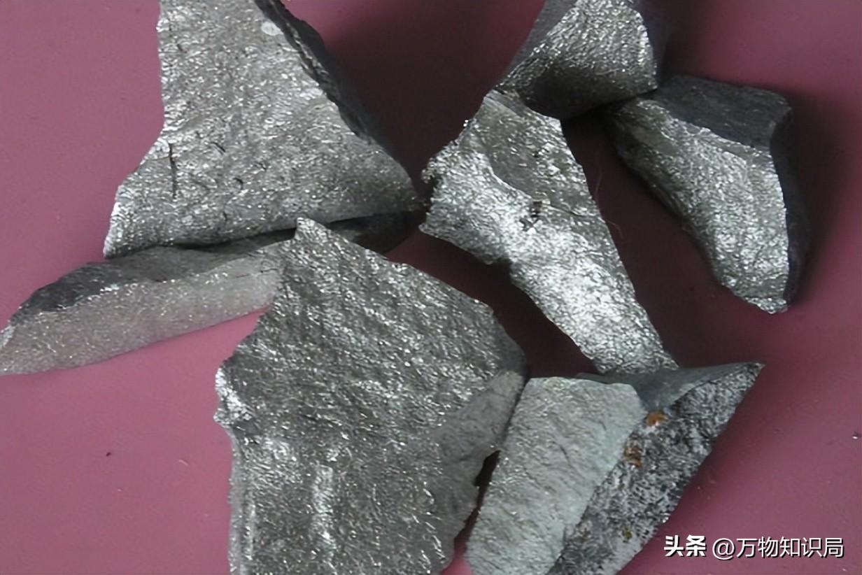 什么钢材不容易变形_钢材温度引起的变形公式_汽车钢材变形类型