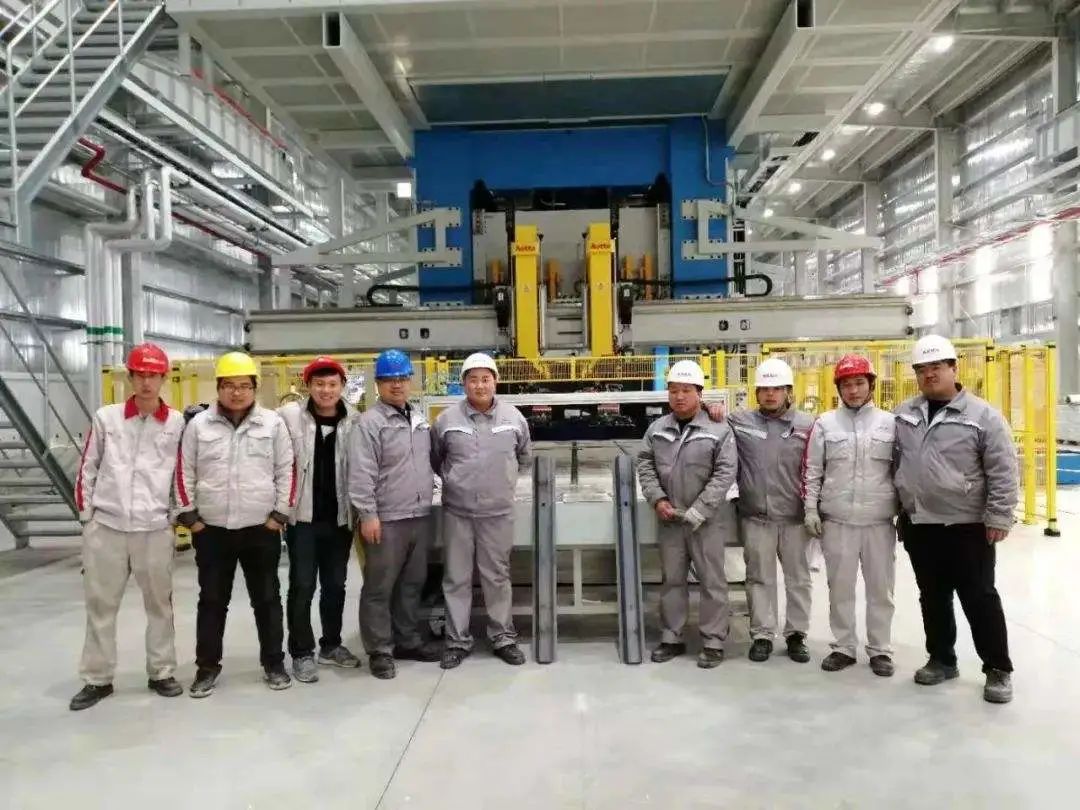 热冲压超高强度钢_高强钢热冲压成型实验报告_汽车高强度热冲压钢材