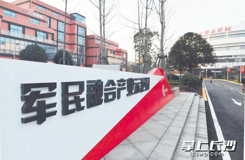 福泉建材市场在哪_福泉钢铁厂_福泉市钢材市场