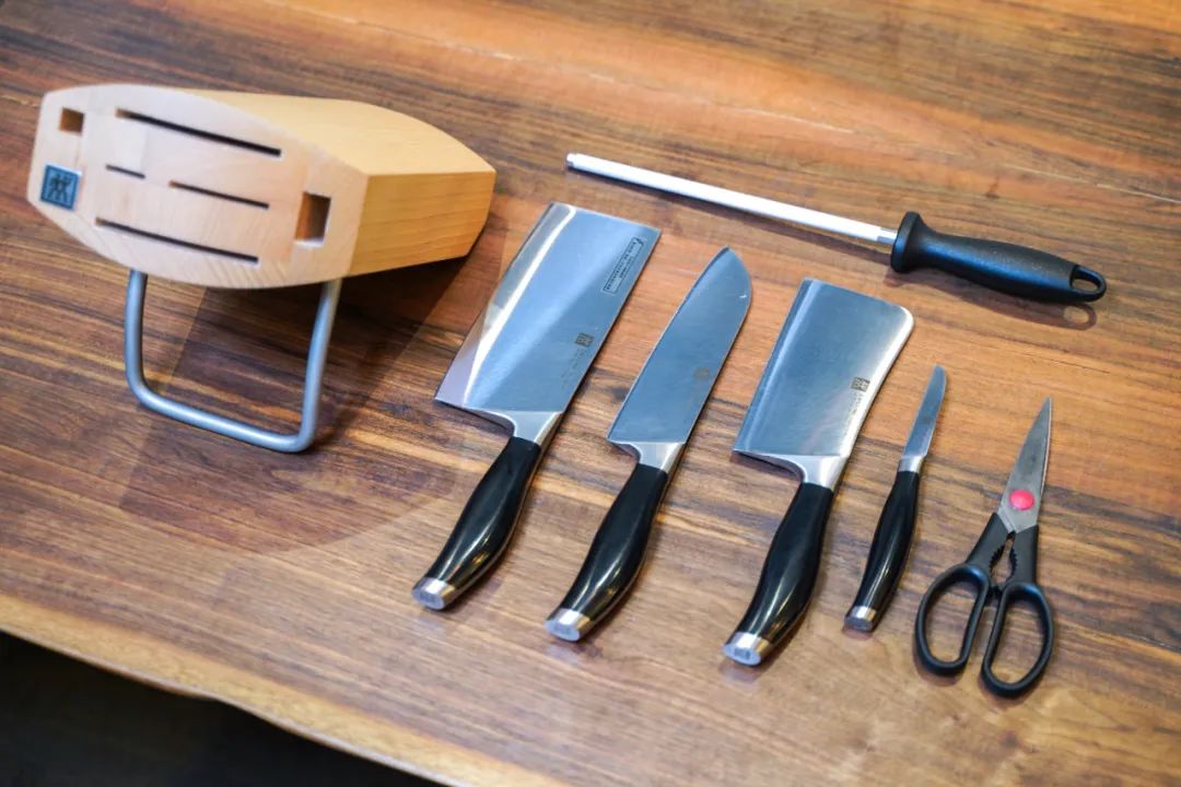 双立人刀具是什么钢材_钢材刀具是双立人的吗_双立人刀什么钢材