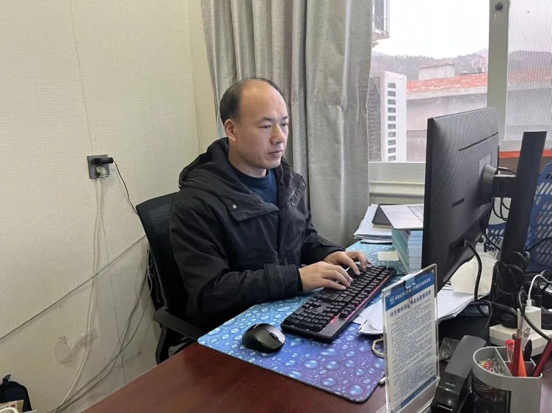 北京钢材回收_北京废旧钢铁回收_北京钢材回收公司