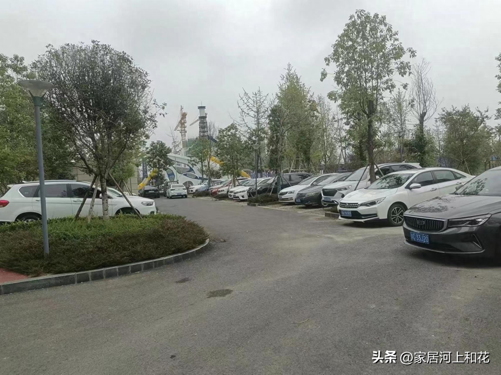 搞笑卖东西的图片_搞笑卖家电图片大全_卖钢材搞笑图片