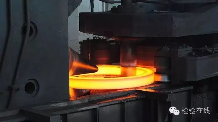 镀锌管 钢材金属材料_钢材镀锌金属管材料标准_镀锌钢管的材料