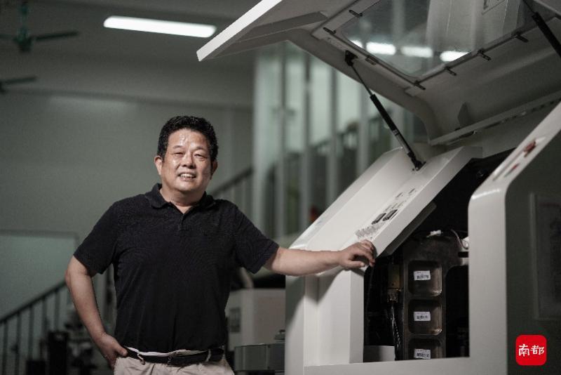 广东湛江钢材市场_湛江钢材批发市场价格_广东湛江钢材批发商