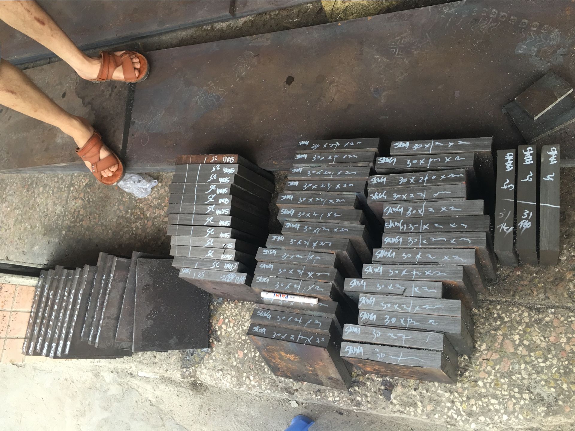 钢材耐磨型号怎么看_耐磨钢材型号_常用耐磨钢