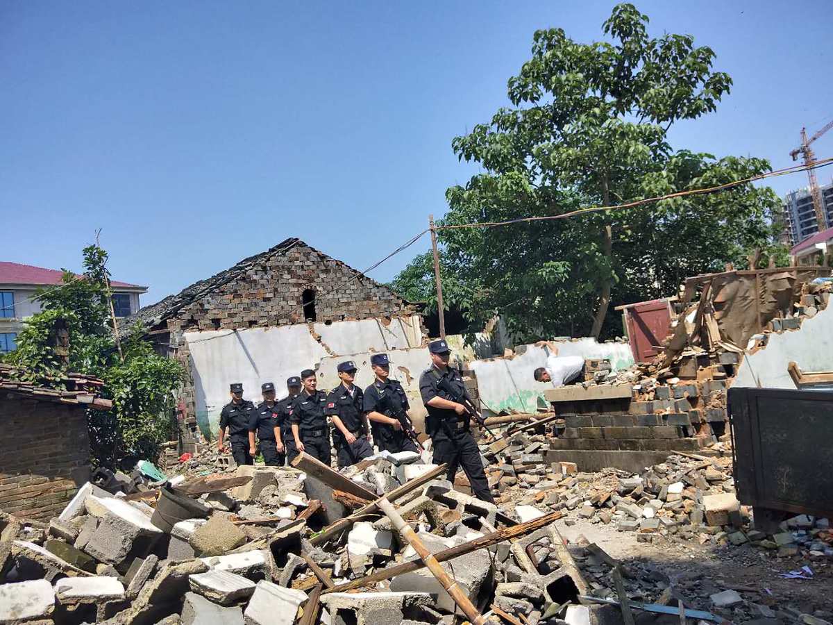不锈钢防盗笼价格_钢筋防盗笼_钢材防盗笼价格