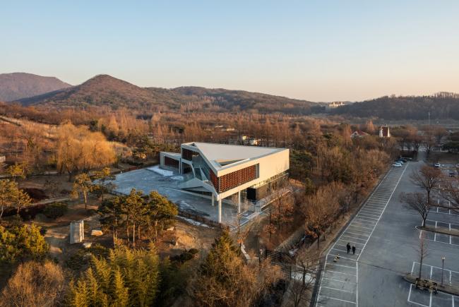 日本建筑钢结构设计_日本钢材技术_日本钢材建筑