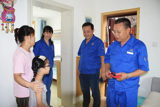 钢材销售员_钢材销售员的工作职责_钢材销售人员