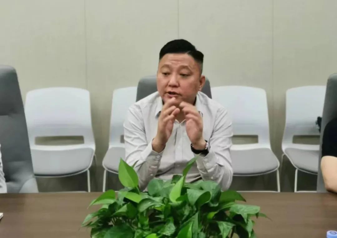 成都量力钢材市场地址_成都市量力钢材城_成都量力钢材批发厂家电话